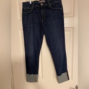 Women’s cuffed jeans